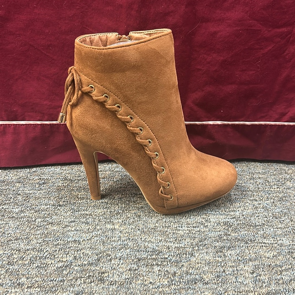 New women’s high heels camel